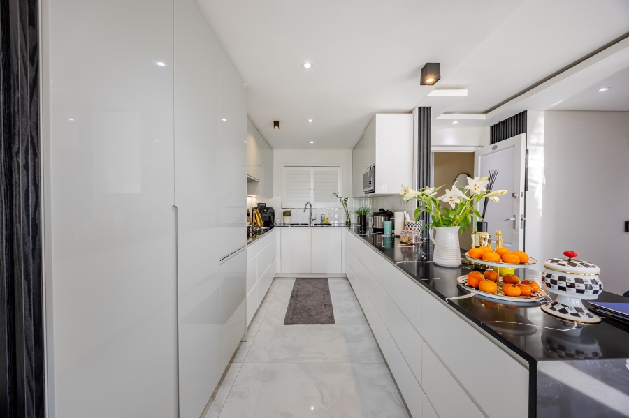 3 Bedroom Property for Sale in Century City Western Cape